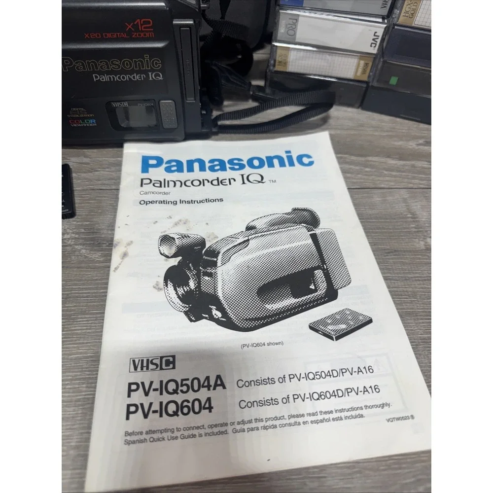 Panasonic PV-IQ604 Palmcorder IQ Digital VHS-C Camcorder, No Battery, Tested